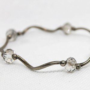 Wavy Antiqued Silver-tone Metal Stretch Bracelet with Faux Gemstones